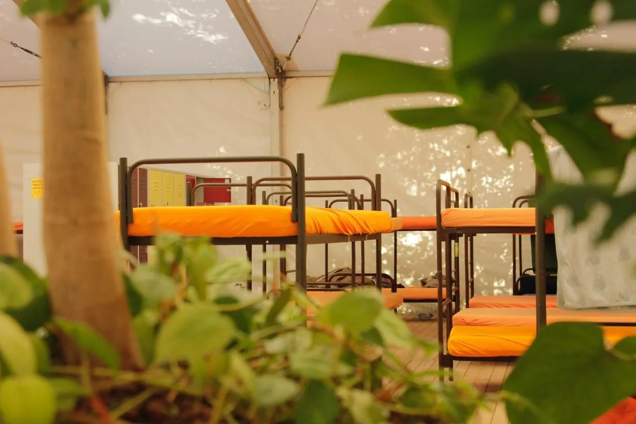 The Tent - Youth Only - Buchung Leider Nur Bis 30 Jahre Moeglich! Monachium 0*,